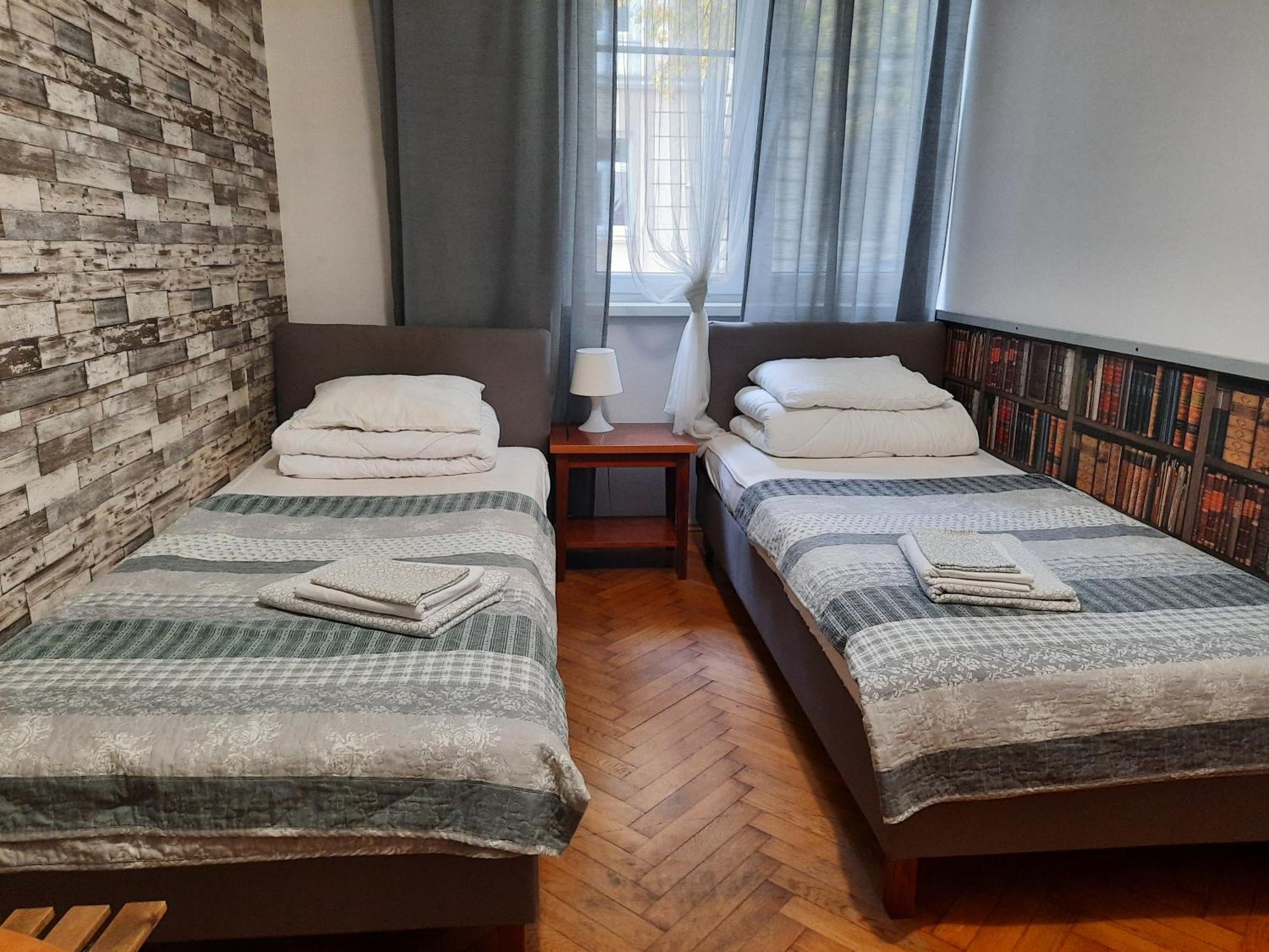 Lorf Hostel&Apartments Cracovia Exterior foto