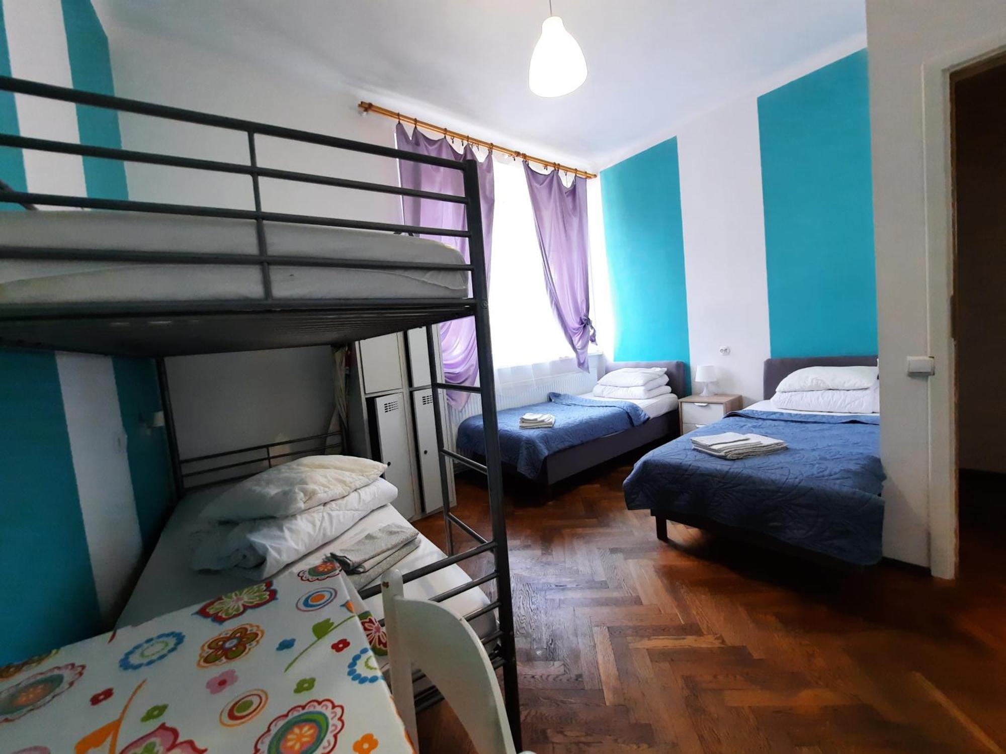Lorf Hostel&Apartments Cracovia Exterior foto
